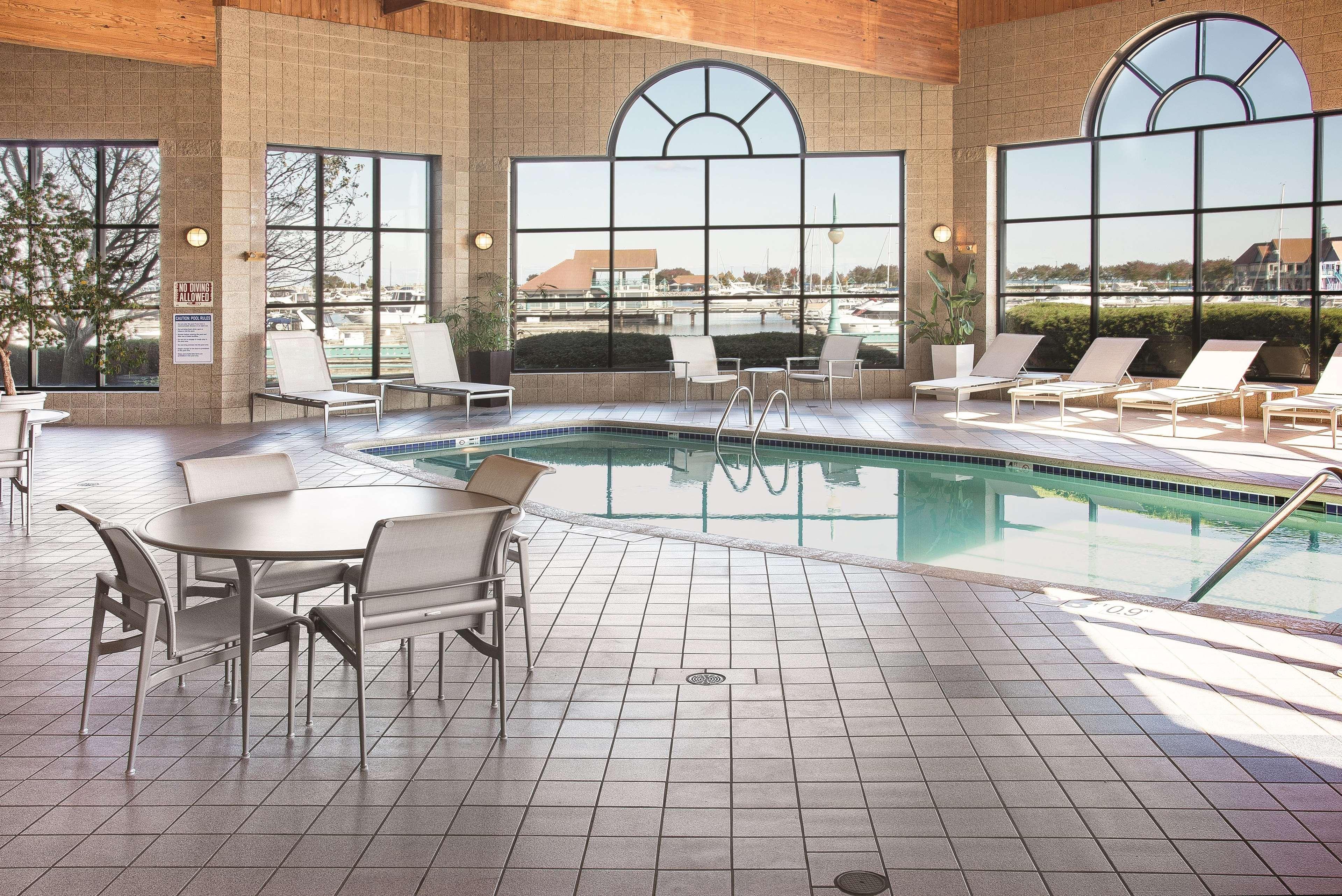 Doubletree By Hilton Racine Harbourwalk Hotel Luaran gambar
