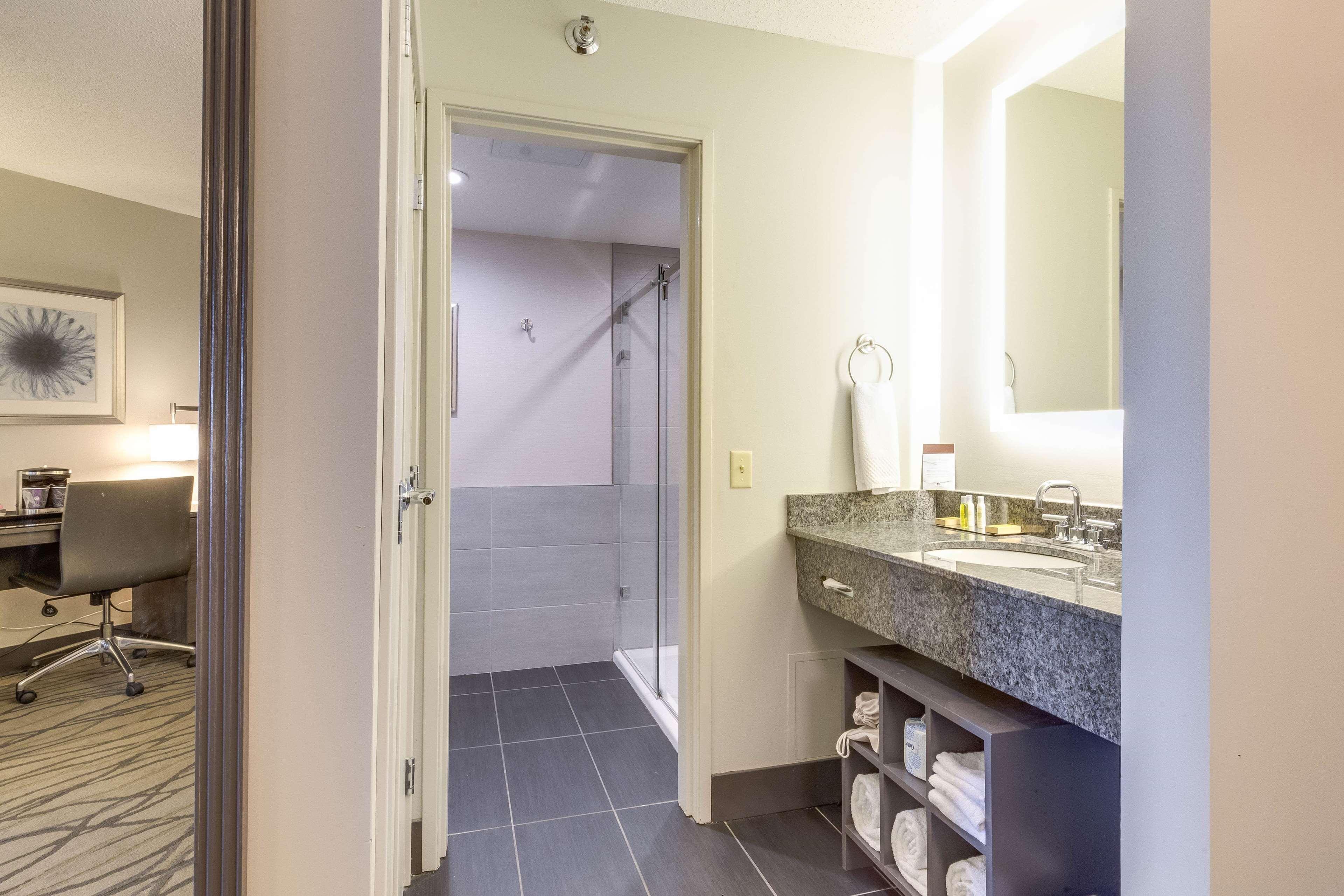 Doubletree By Hilton Racine Harbourwalk Hotel Luaran gambar