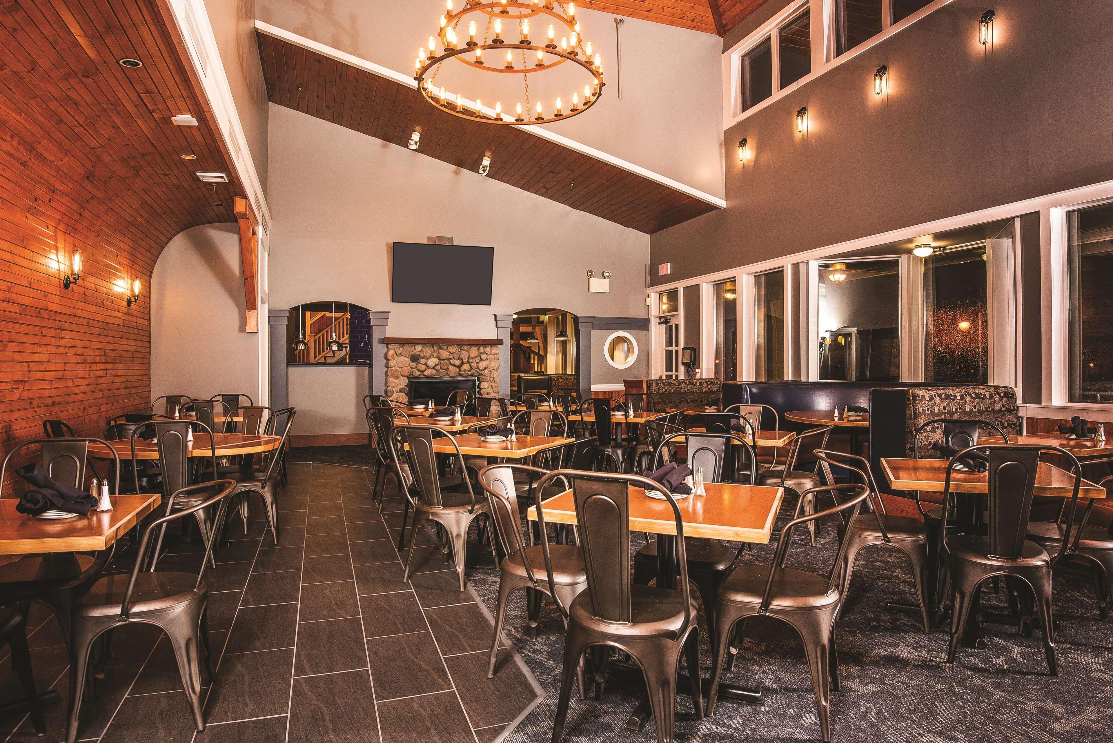 Doubletree By Hilton Racine Harbourwalk Hotel Luaran gambar